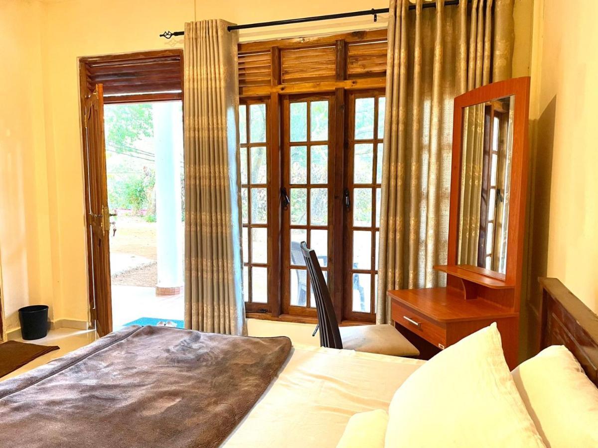 Hotel Mango Tree Nearest Adam'S Peak Nallathanniya Exterior foto